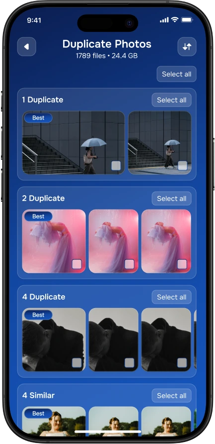 Duplicate photos grouped with the best shot marked